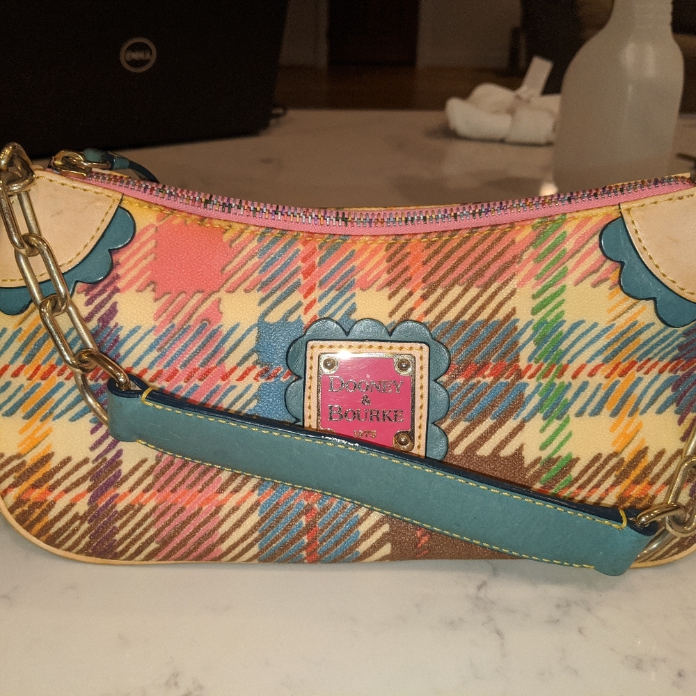 Dooney & Bourke Purse